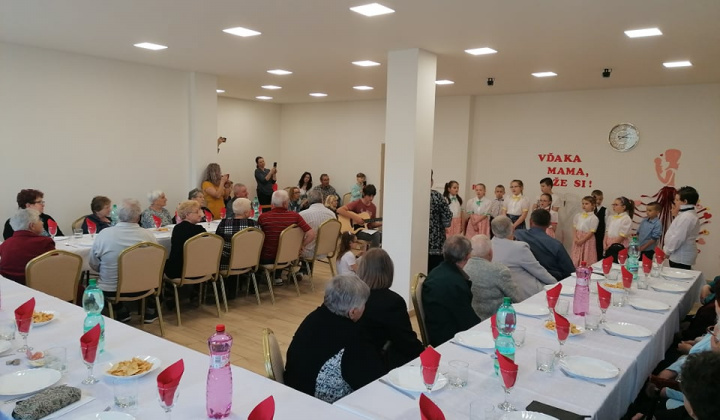 14. fotografia fotogalérie Deň matiek 8.5.2022