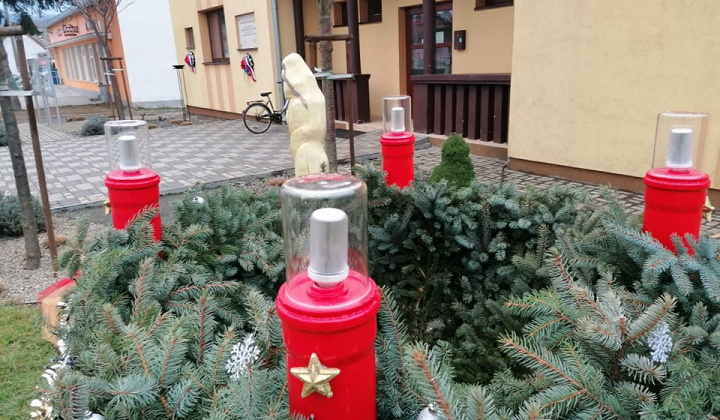 Adventný veniec 27.11.2021