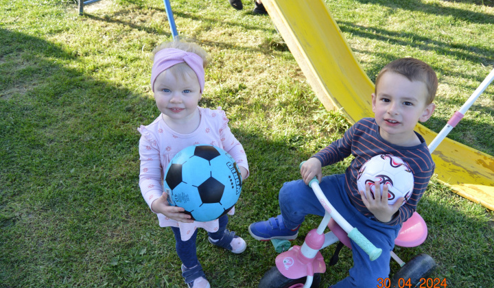 11. fotografia fotogalérie Stavanie mája 2024